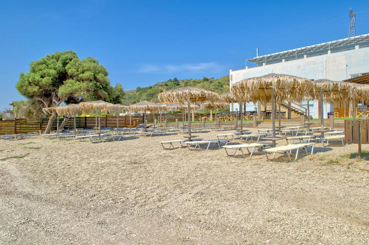 Epipleon Luxury Suites -104- Δωμάτιο 35Τμ Με Βεράντα 35Τμ Μπροστά Στη Θάλασσα Návpaktosz Kültér fotó